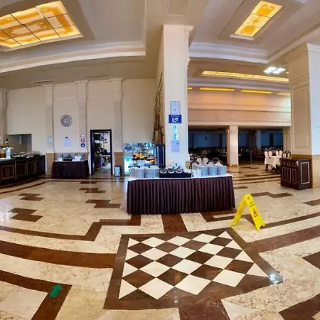 Resort Duni Marina 5*