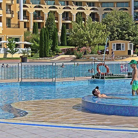 Resort Duni Marina