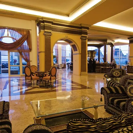 Resort Duni Marina 5*