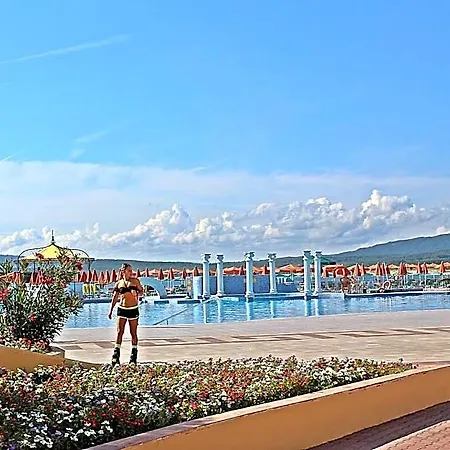 Duni Marina 5* دوني